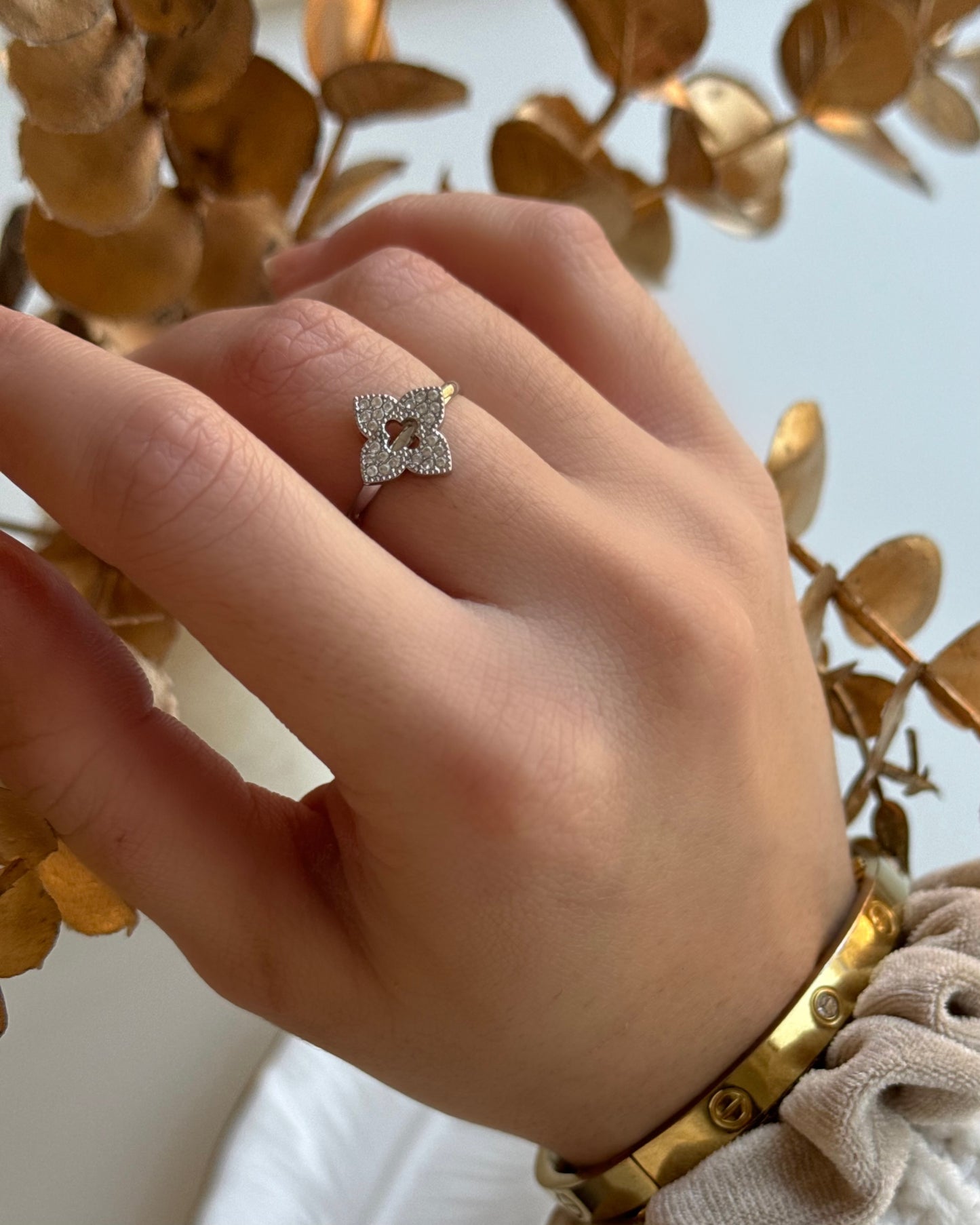 BAGUE CHYPRE ARGENTÉE