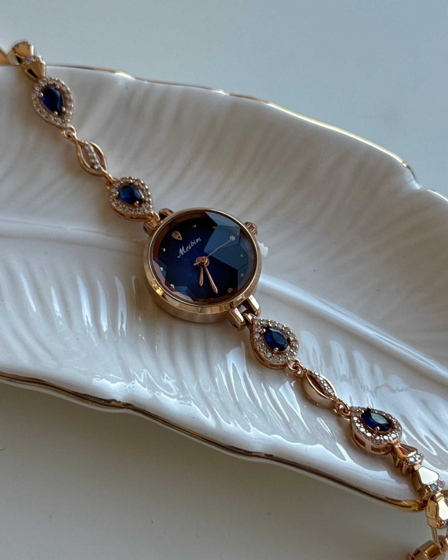 MONTRE SAPHIR